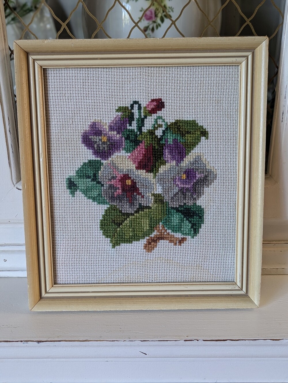VTG MC Shabby Chic Trumpet Flower Framed Cross-stitch Wall Art Textile Granny